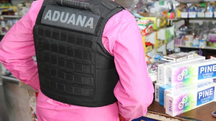 Aduana informó que el representante legal del local fue citado.