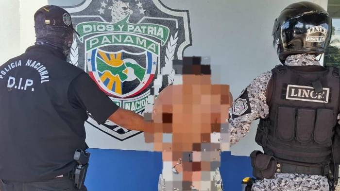 El sospechoso cayó duran en Barrio Pollito tras una verificación de rutina de la Policía Nacional