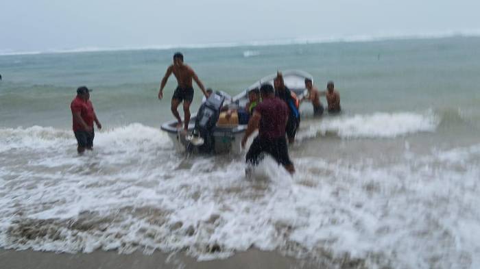 Cacique general se salva de naufragio en Kusapín