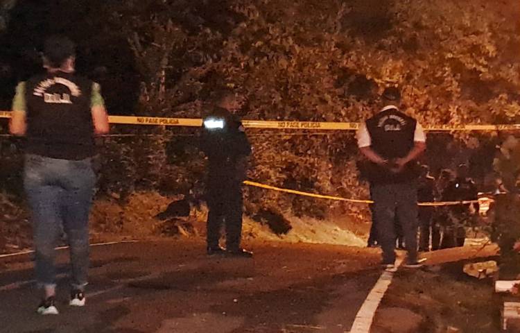 Mujer hallada en quebrada tenía dos tiros en la cabeza