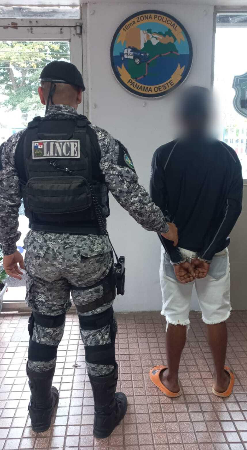 Los aprehendidos fueron puestos a disposición de las autoridades competentes.