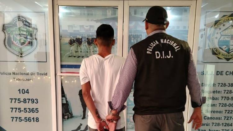 El sospechoso fue capturado tras una serie de allanamientos que realizó la Policía Nacional