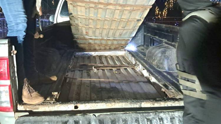 Chepo | Antinarcóticos de Senafront detectan auto con doble fondo