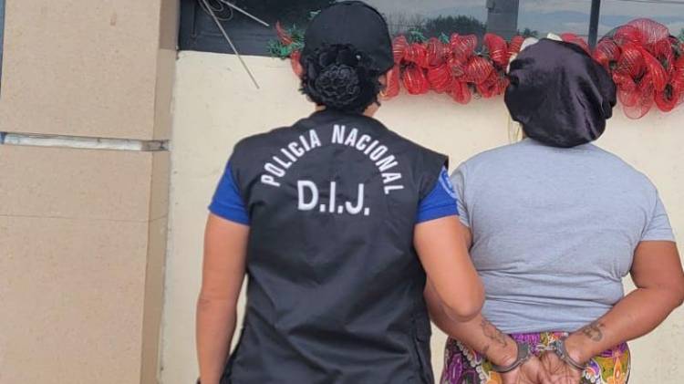 La ciudadana, de 44 años, es investigada por un daño patrimonial de aproximadamente $9,000.”La ciudadana de 44 años es investigada por un daño patrimonial de aproximadamente $9,000.