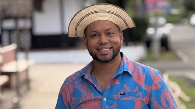 Alejandro Torres no se ha pronunciado sobre la tonada que le dedicó la tuna de Calle Abajo de Capira.