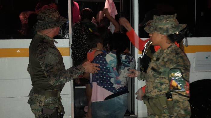 Evacúan a más de 130 personas por desbordamiento del río Chiriquí Viejo