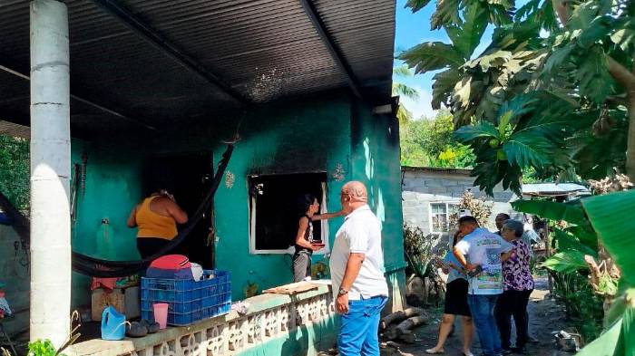 Fuego en Navidad: Lo perdieron todo