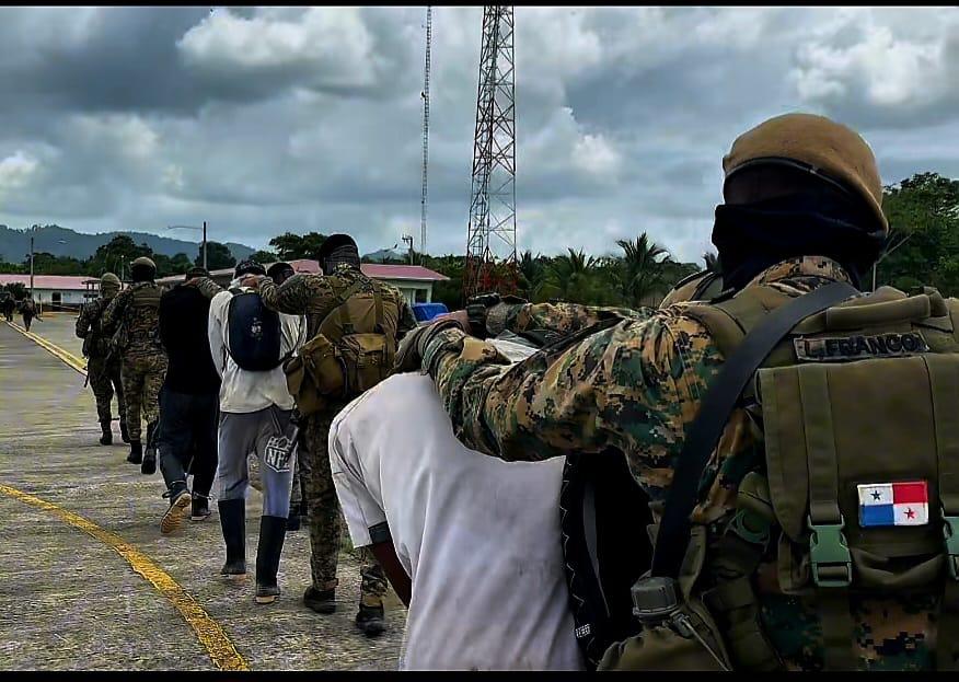 Los pillaron en campamento de minería ilegal en Darién