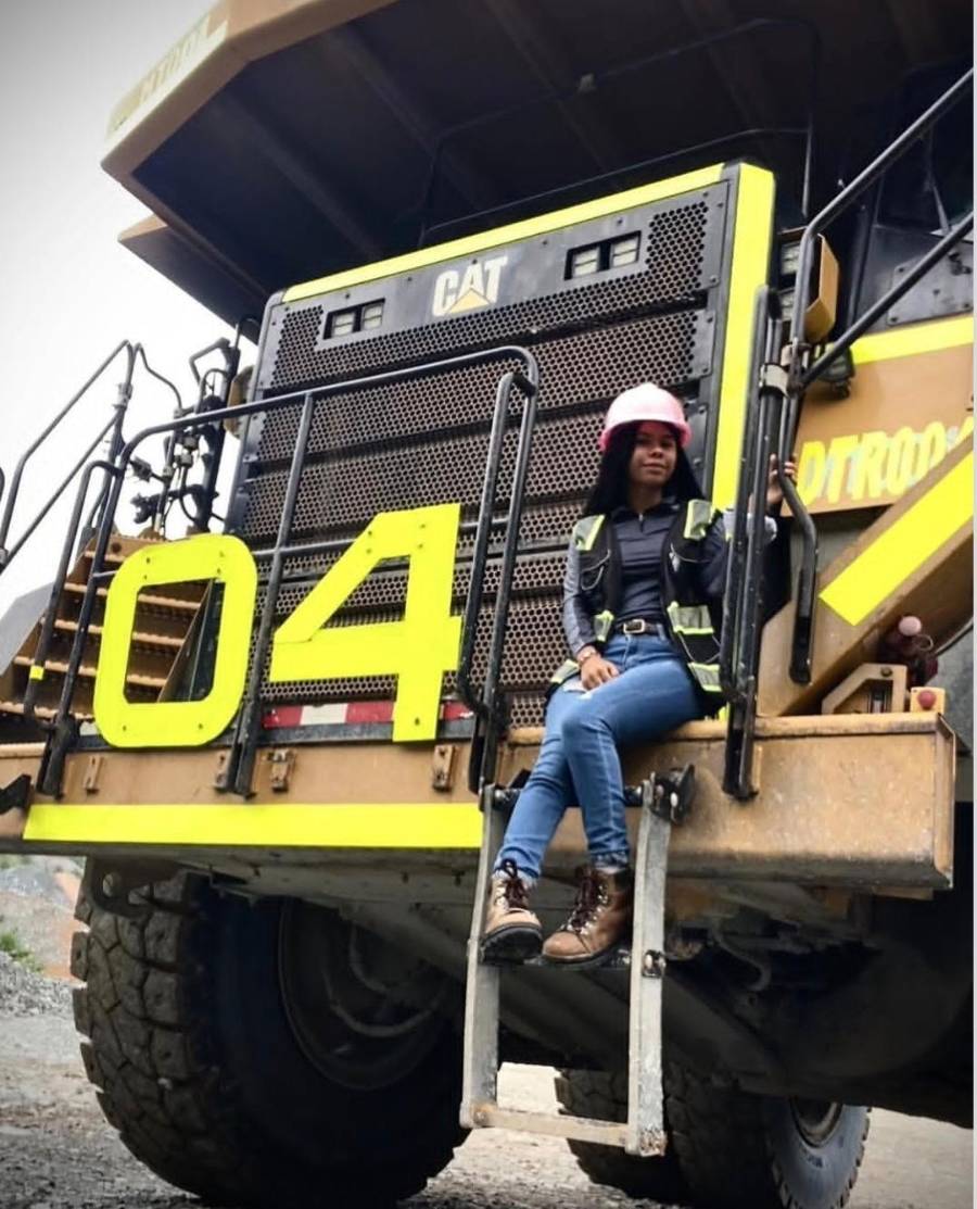 YULAINY MORENO