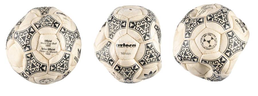 Balón de la mano de Maradona a Inglaterra es subastado por más de $3 millones