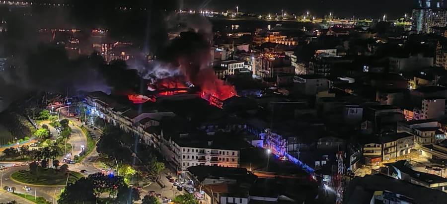 ¡Otro incendio en el Casco Antiguo!