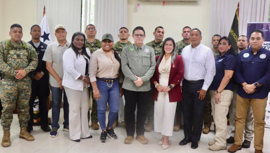 Ministro Frank Ábrego: “Para la implementación de este programa es importante el respaldo de los alcaldes y representantes de corregimientos”.