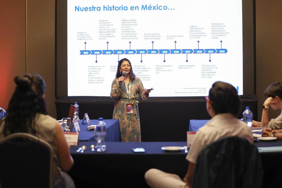 Presentación en la decimosegunda edición de la Cumbre de Excelencia Médica Amgen (CEMA) en Mérida (México).
