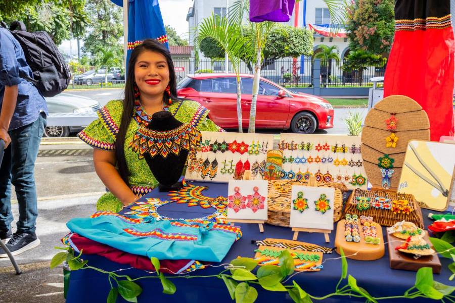 Emprendedores de la comarca se capacitaron en programa de transformación digital