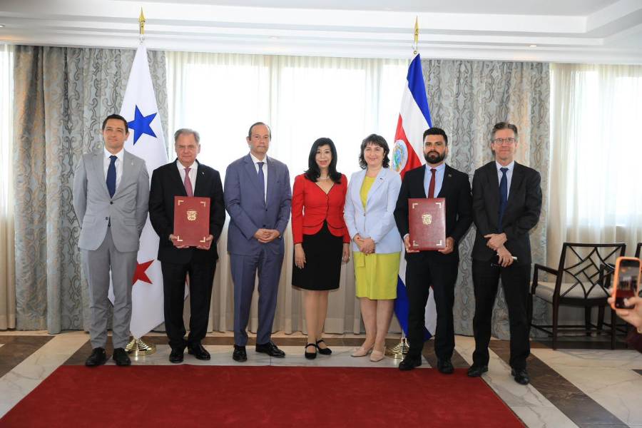 Panamá y Costa Rica firman memorado sobre megaproyecto ferroviario
