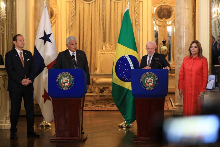 Mulino y Lula da Silva firman acuerdos para incentivar el comercio y el turismo