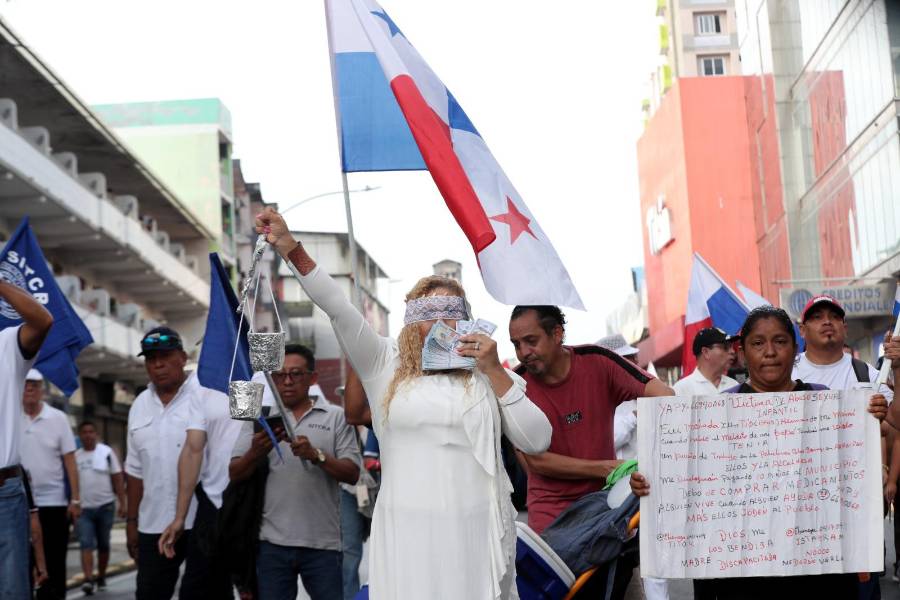 El movimiento también expresó su rechazo a la Ley 462, relacionada con la reforma de la CSS.