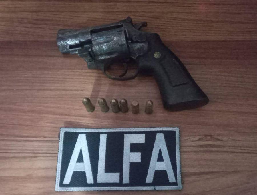 Arma incautada durante el operativo en Puente Venado, Veracruz.