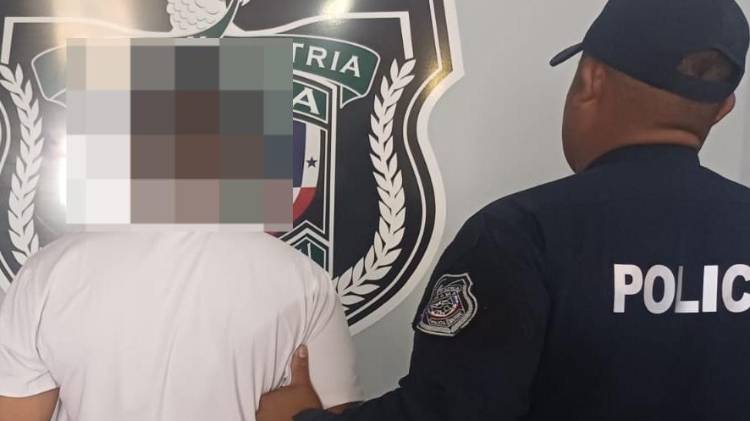 Uno de los detenidos por la Policía Nacional. Ahora enfrentarán la mano de la justicia