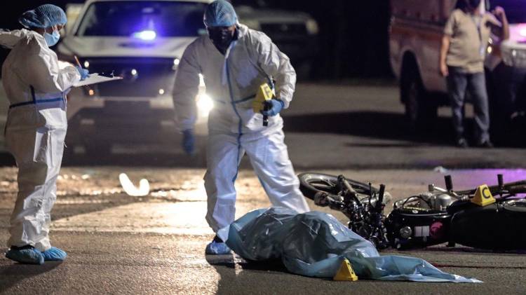 Una de las víctimas fue un motorizados que fue colisionado en la vía Boyd Roosevelt, Transístmica