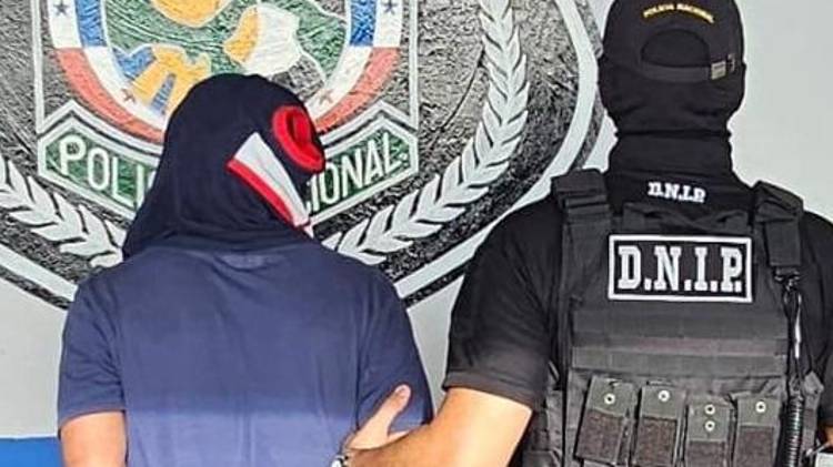 Las autoridades judiciales continúan las investigaciones para dar con los otros involucrados en este crimen