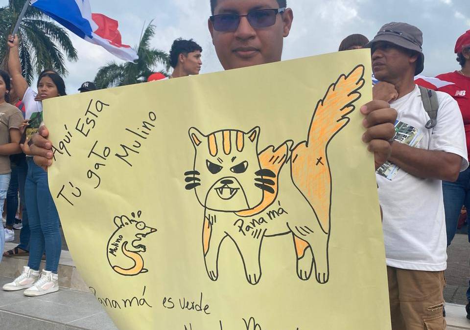 &lsquo;Los 5 gatos&rsquo;, as&iacute; le responden a Mulino en la Cinta Costera 