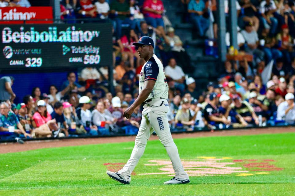 Roberto Kelly se ha ganado el respeto en el béisbol mexicano.