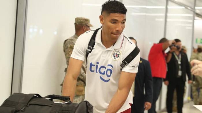 Orlando Mosquera.