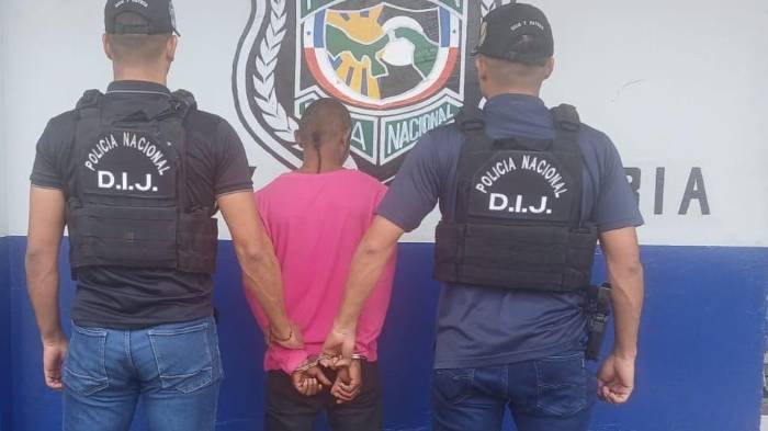 El aprehendido esta vinculado a un tentativa de homicidio ocurrido en marzo de 2025 en Colón